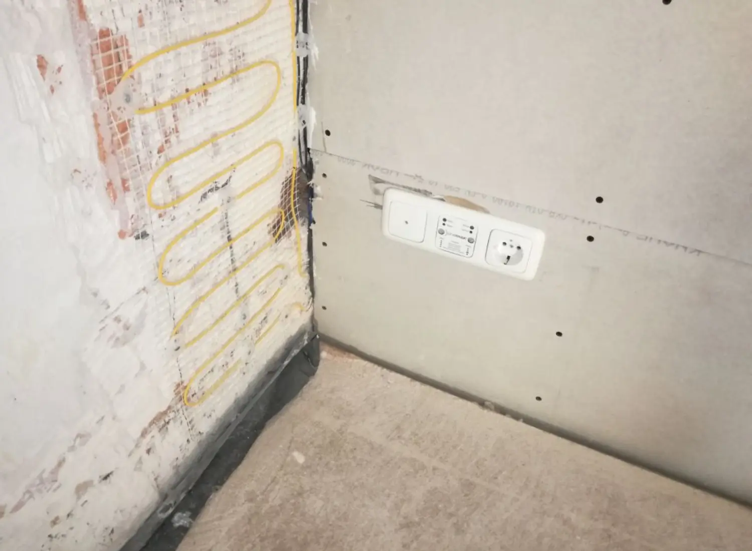 Elektrische Wandheizung